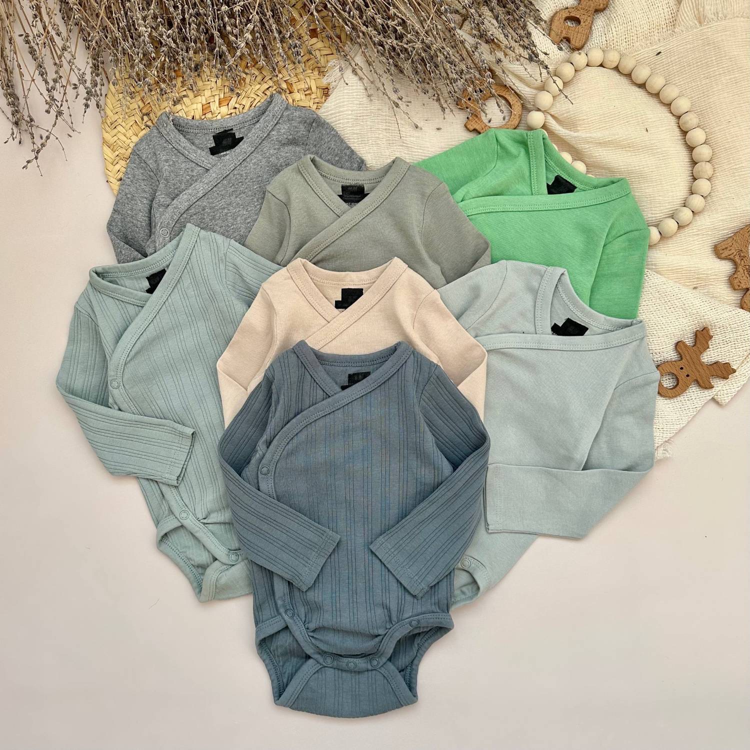 ce06a746-1779-4b2c-9c23-068d461c0f83 بادی h&m - Image 1
